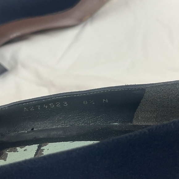 Stuart Weitzman Women Kitten Heel Square Toe Sz 8.5 Navy Blue Office Work - Picture 6 of 6